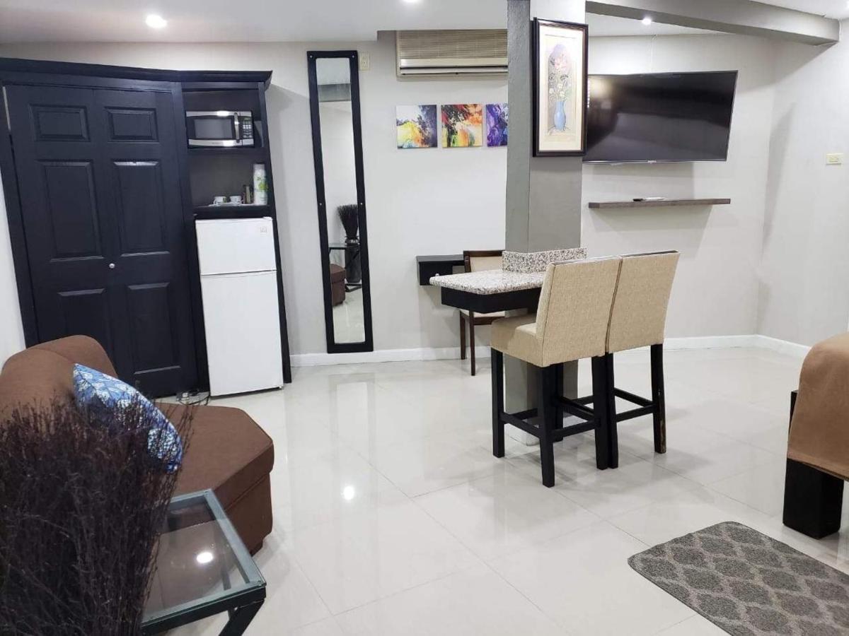 Christar Villas Hotel Kingston Ngoại thất bức ảnh