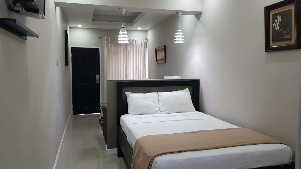 Christar Villas Hotel Kingston Ngoại thất bức ảnh